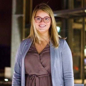 Meet your Posher, Alexandra